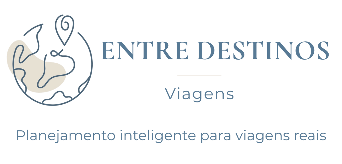 Logo Entre Destinos Viagens com assinatura